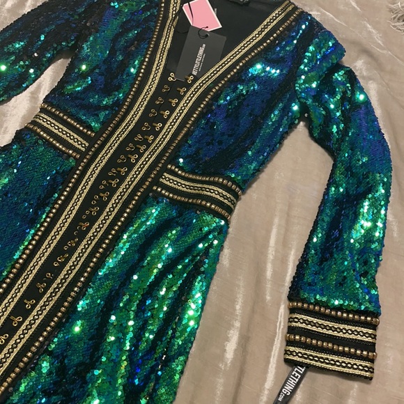 Glam Dress Special Edition - Picture 5 of 8